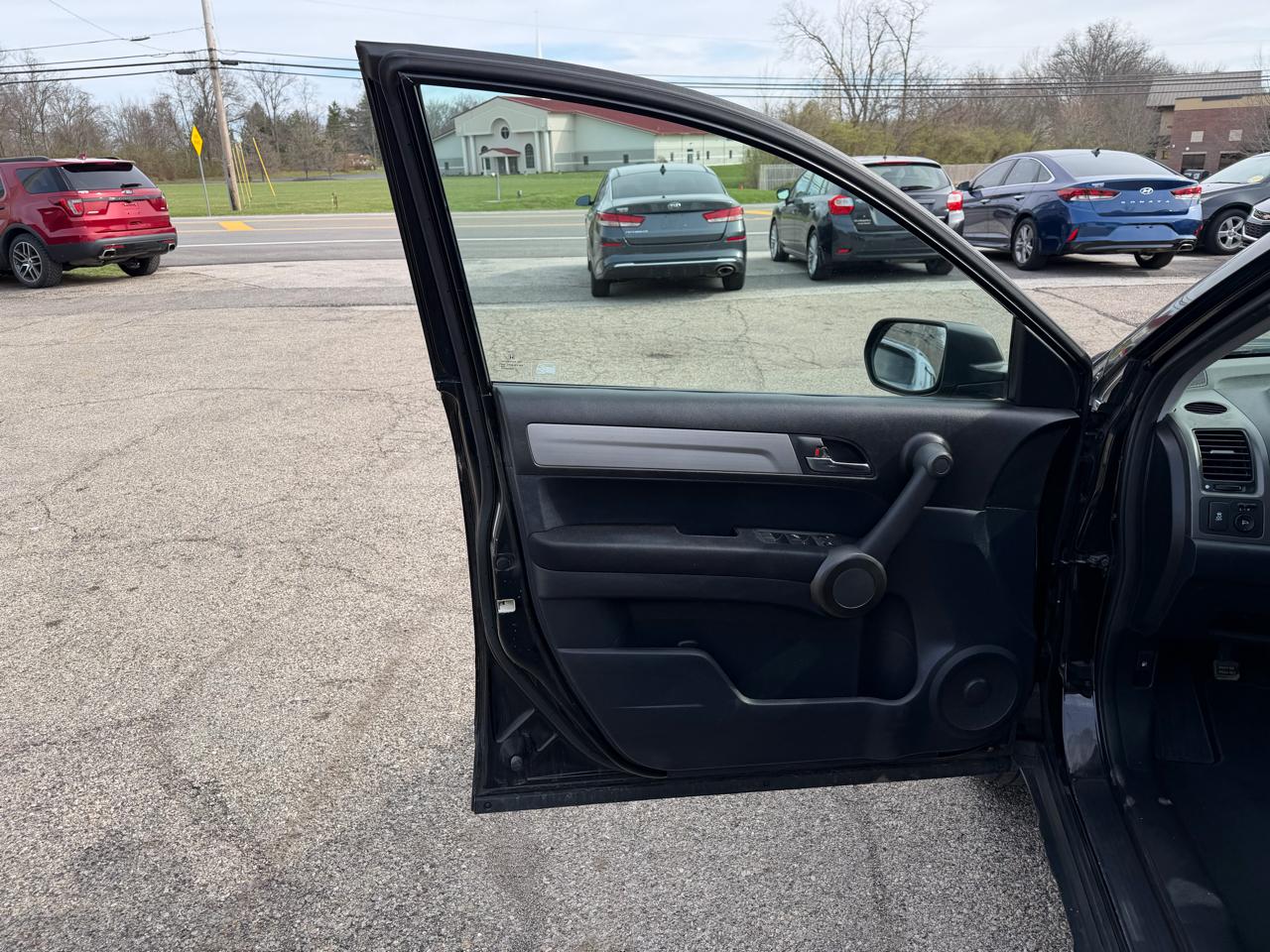 Honda CR-V SE 4WD 5-Speed AT 2011