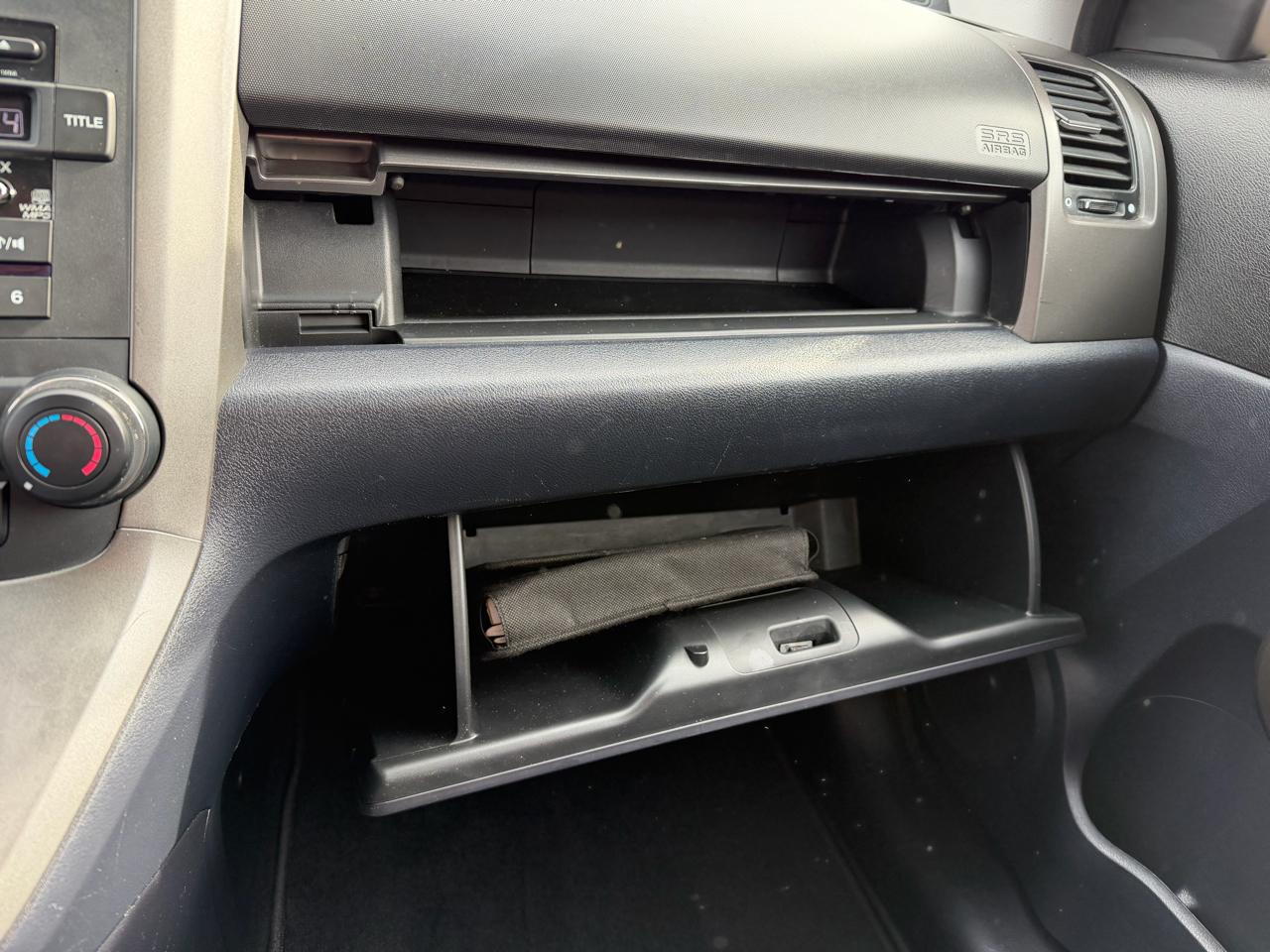 Honda CR-V SE 4WD 5-Speed AT 2011