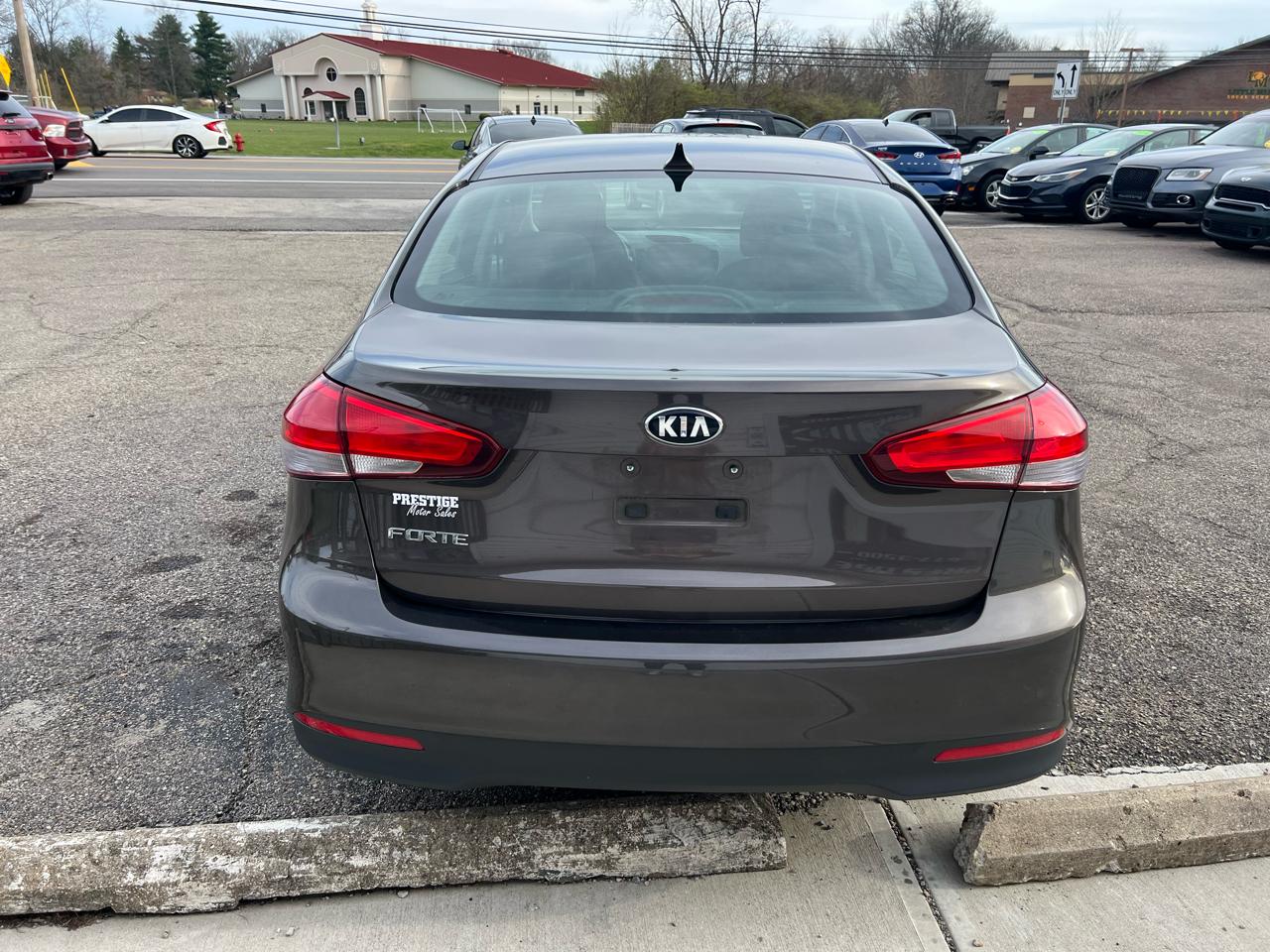 Kia Forte LX 6A 2017