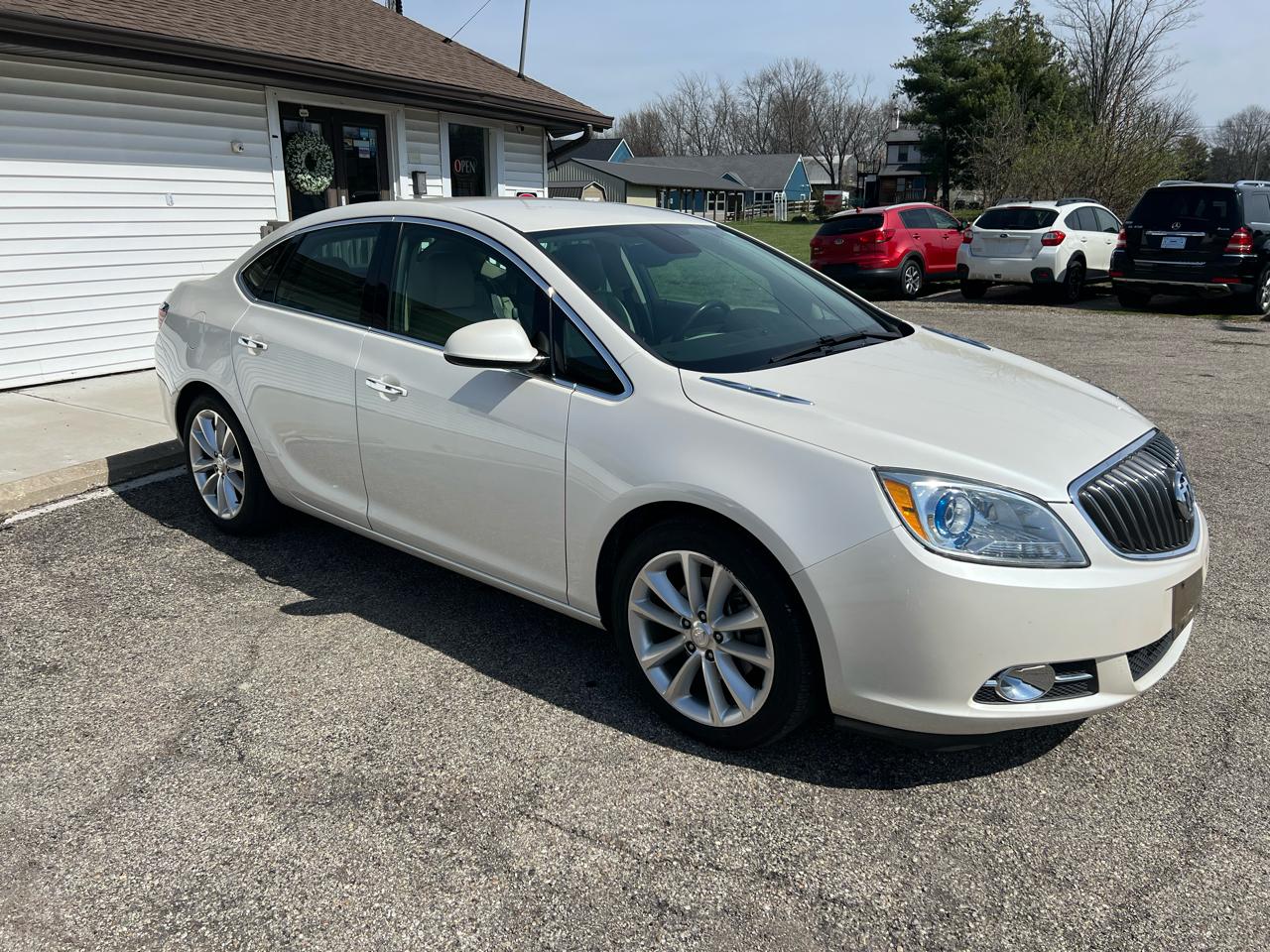 Buick Verano Convenience 2012