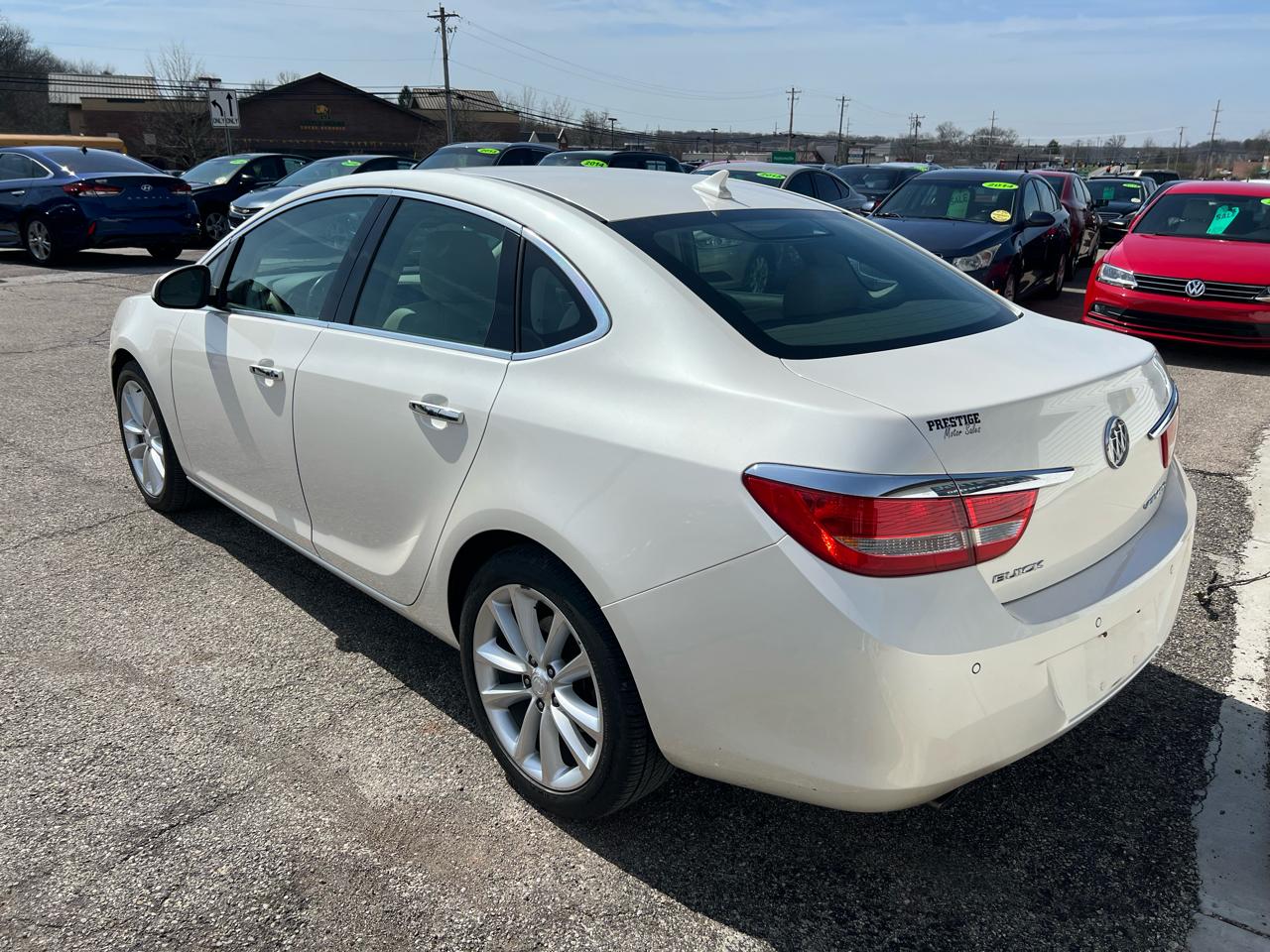 Buick Verano Convenience 2012