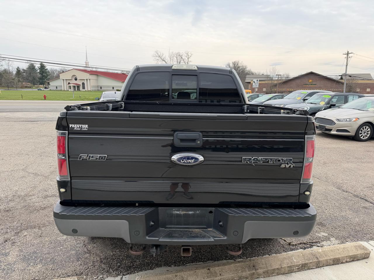 Ford F-150 SVT Raptor SuperCrew 5.5-ft. Bed 4WD 2013