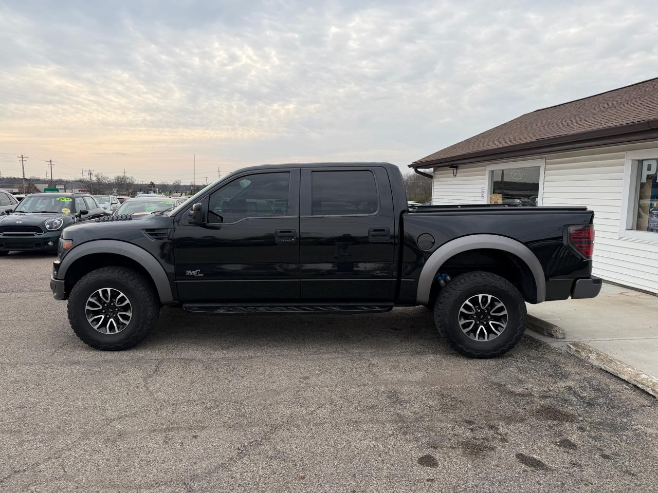 Ford F-150 SVT Raptor SuperCrew 5.5-ft. Bed 4WD 2013