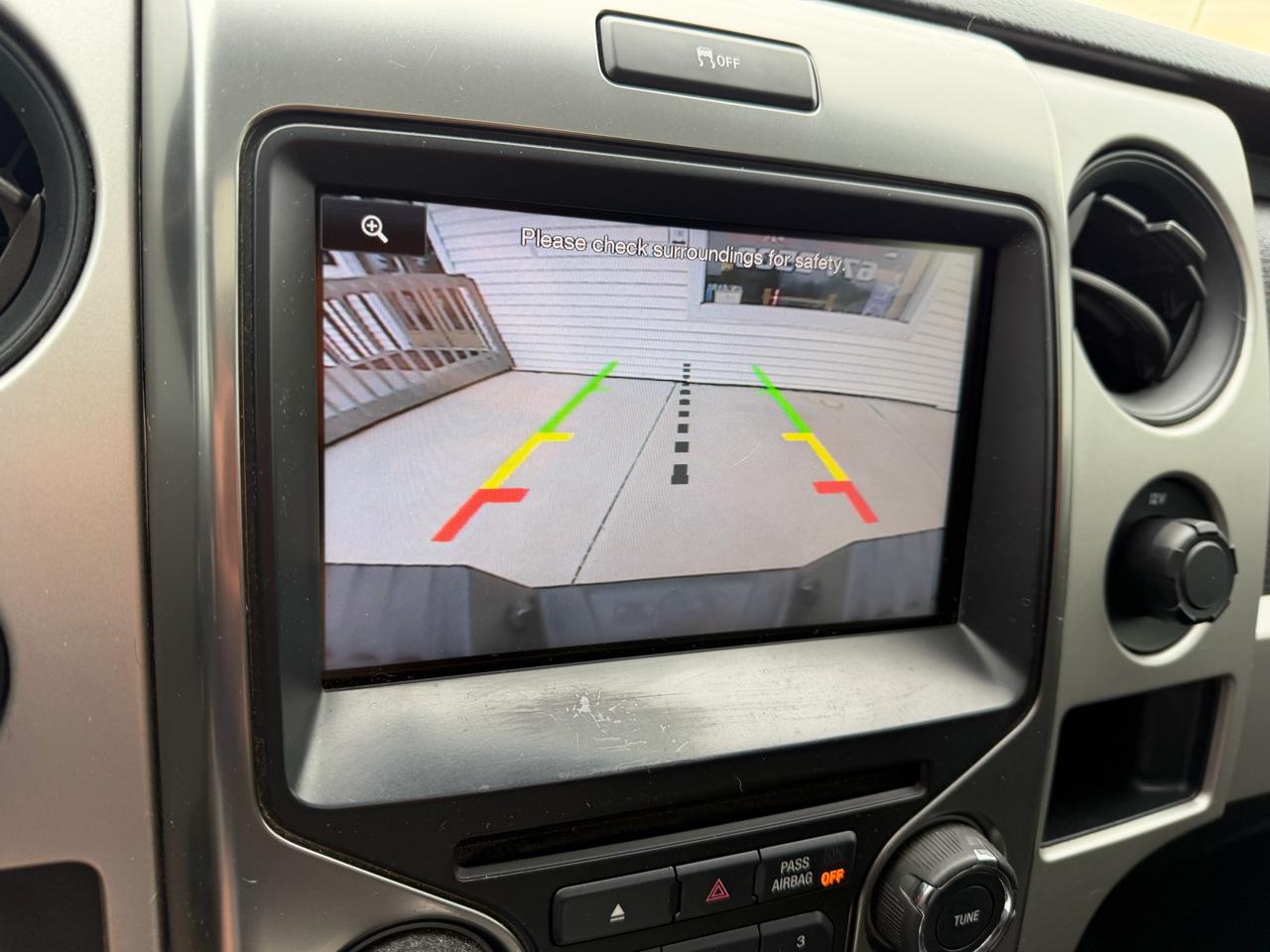 Ford F-150 SVT Raptor SuperCrew 5.5-ft. Bed 4WD 2013