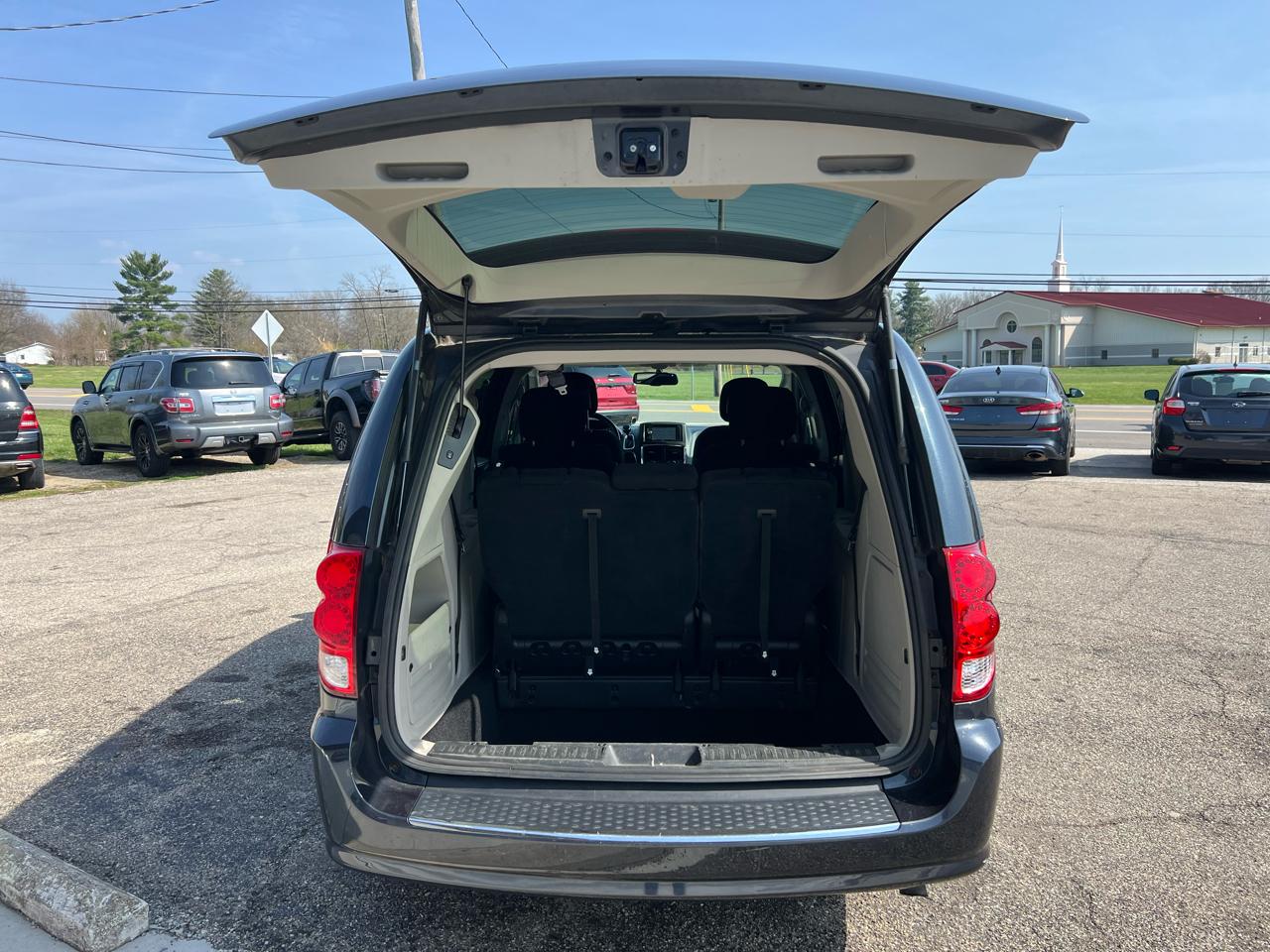 Dodge Grand Caravan SXT 2013