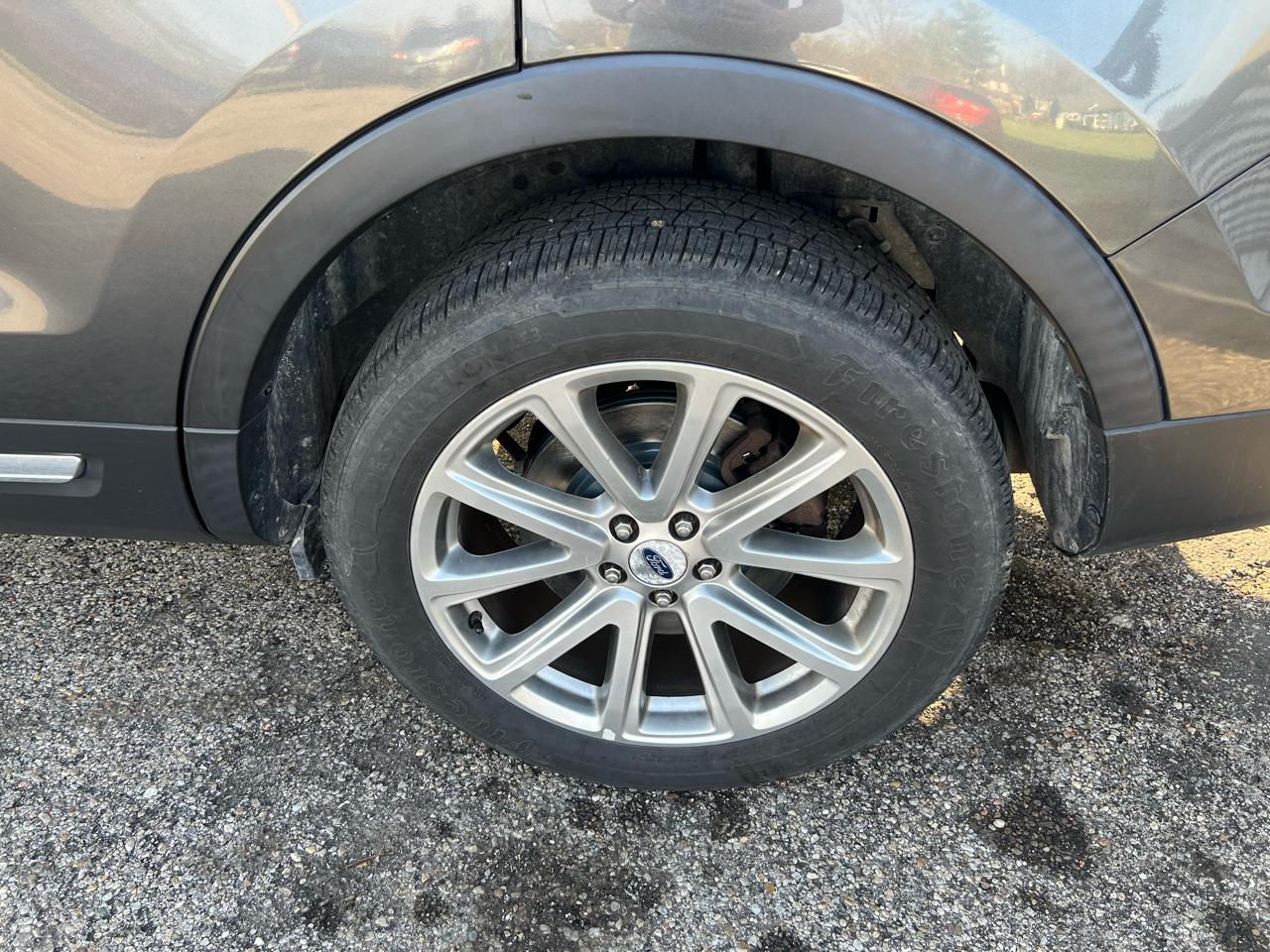 Ford Explorer Limited 4WD 2016