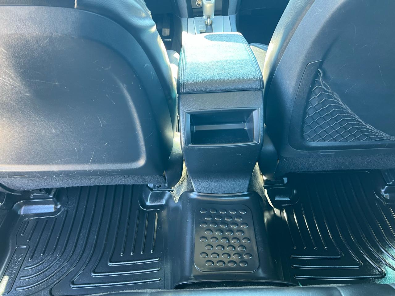 Subaru Legacy 3.6R Limited 2012