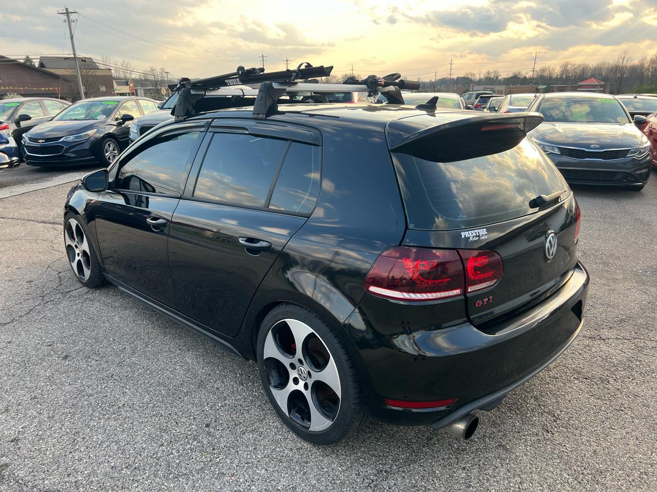 Volkswagen GTI 4-door 2012