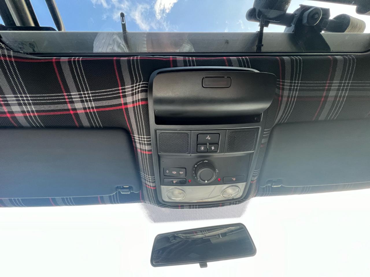 Volkswagen GTI 4-door 2012