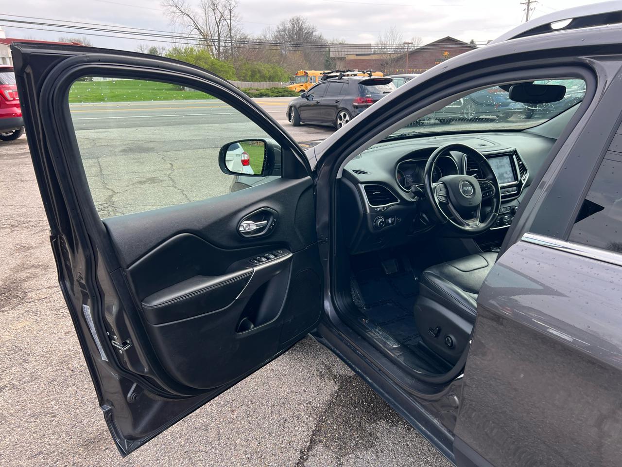 Jeep Cherokee Limited 4WD 2020