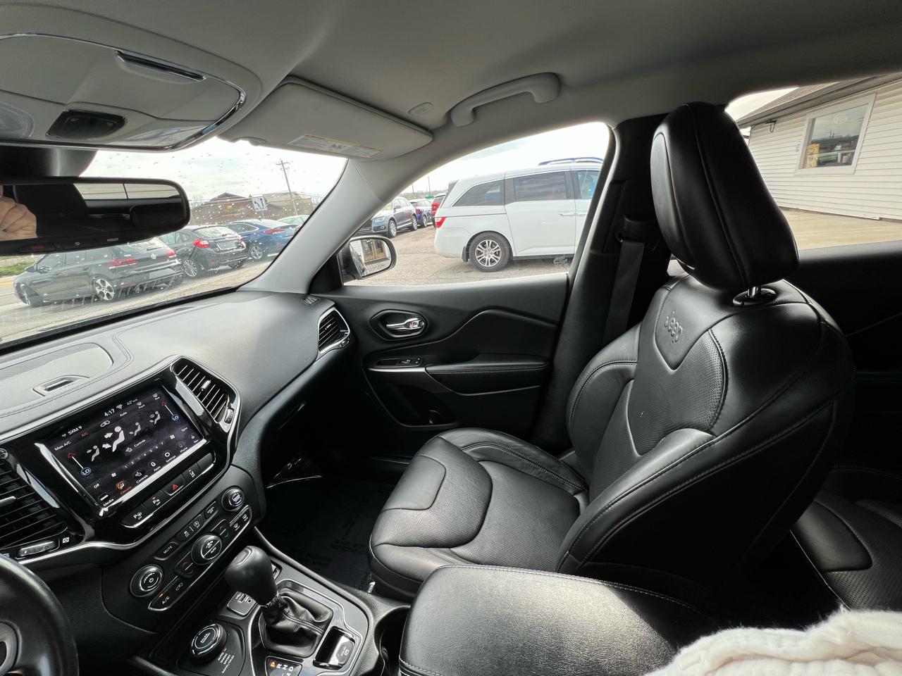 Jeep Cherokee Limited 4WD 2020