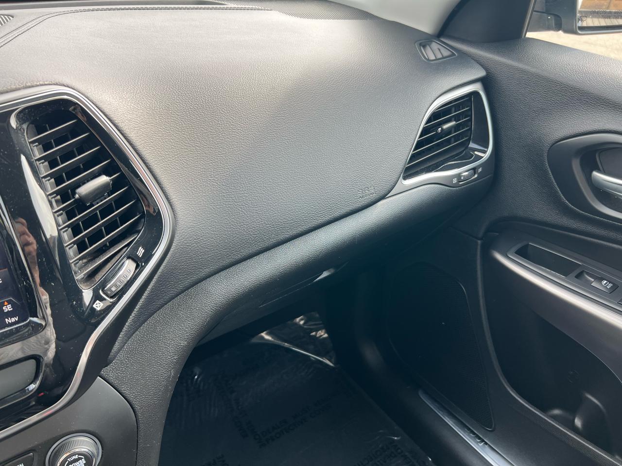 Jeep Cherokee Limited 4WD 2020