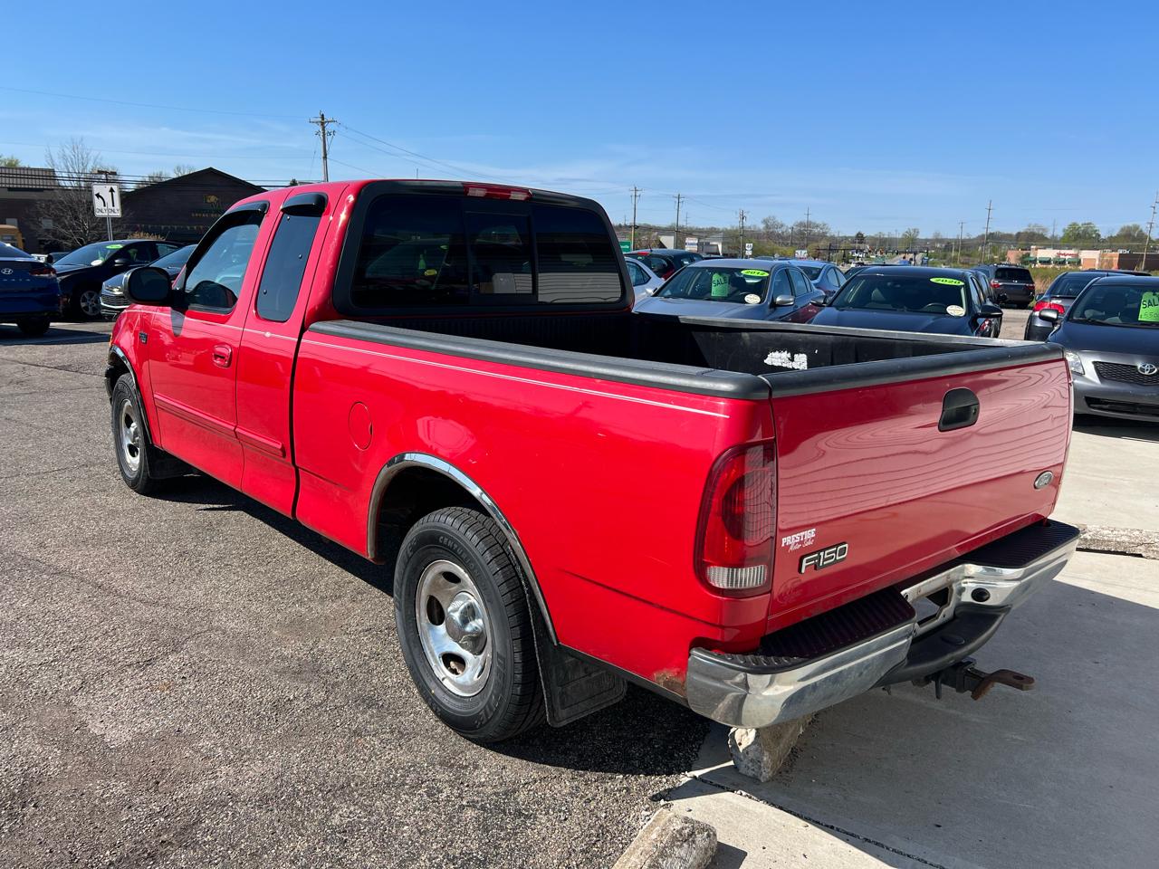 Ford F-150 XL SuperCab Short Bed 2WD 2002