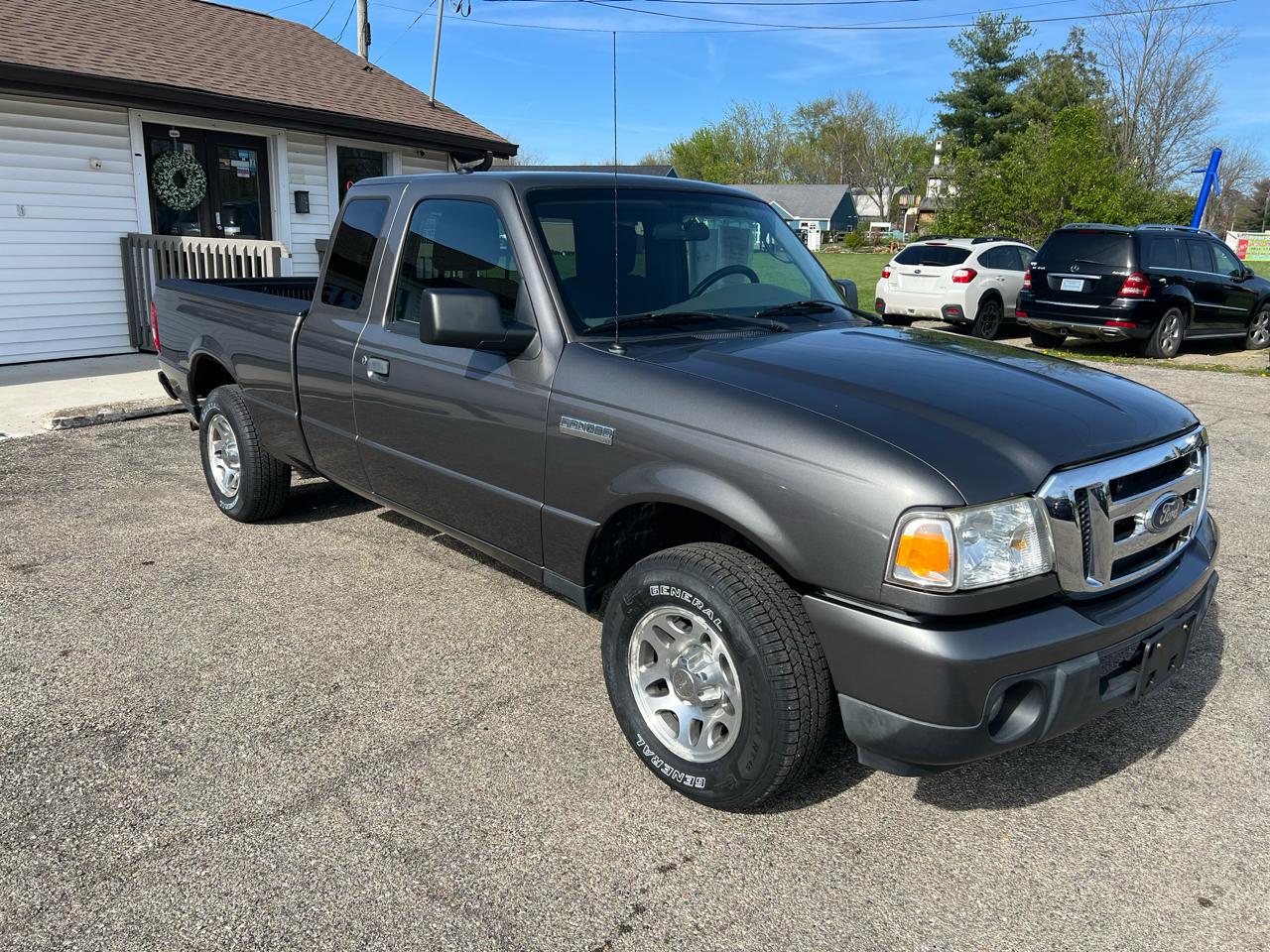 Ford Ranger Reg Cab 2.3L XLT 2010