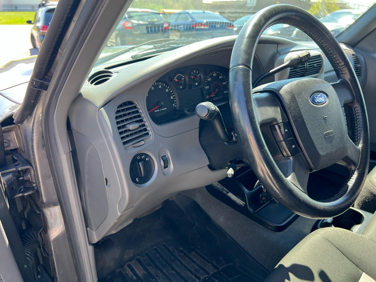 Ford Ranger Reg Cab 2.3L XLT 2010