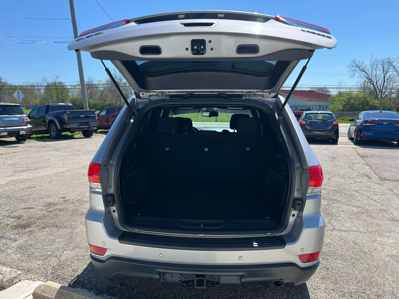 Jeep Grand Cherokee Laredo 4WD 2016