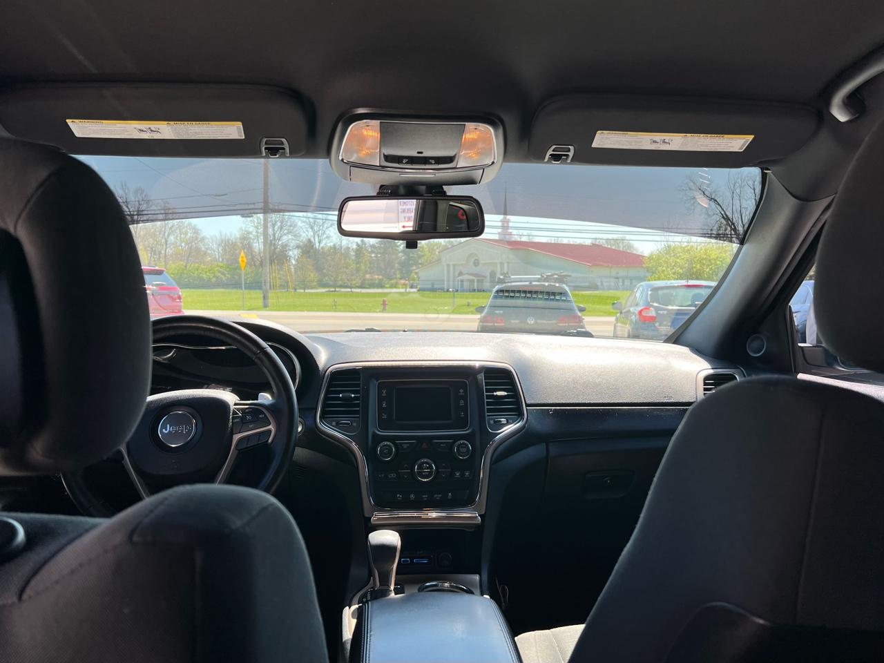 Jeep Grand Cherokee Laredo 4WD 2016