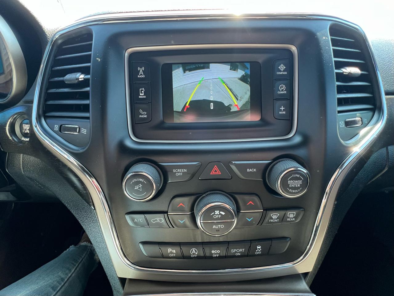 Jeep Grand Cherokee Laredo 4WD 2016