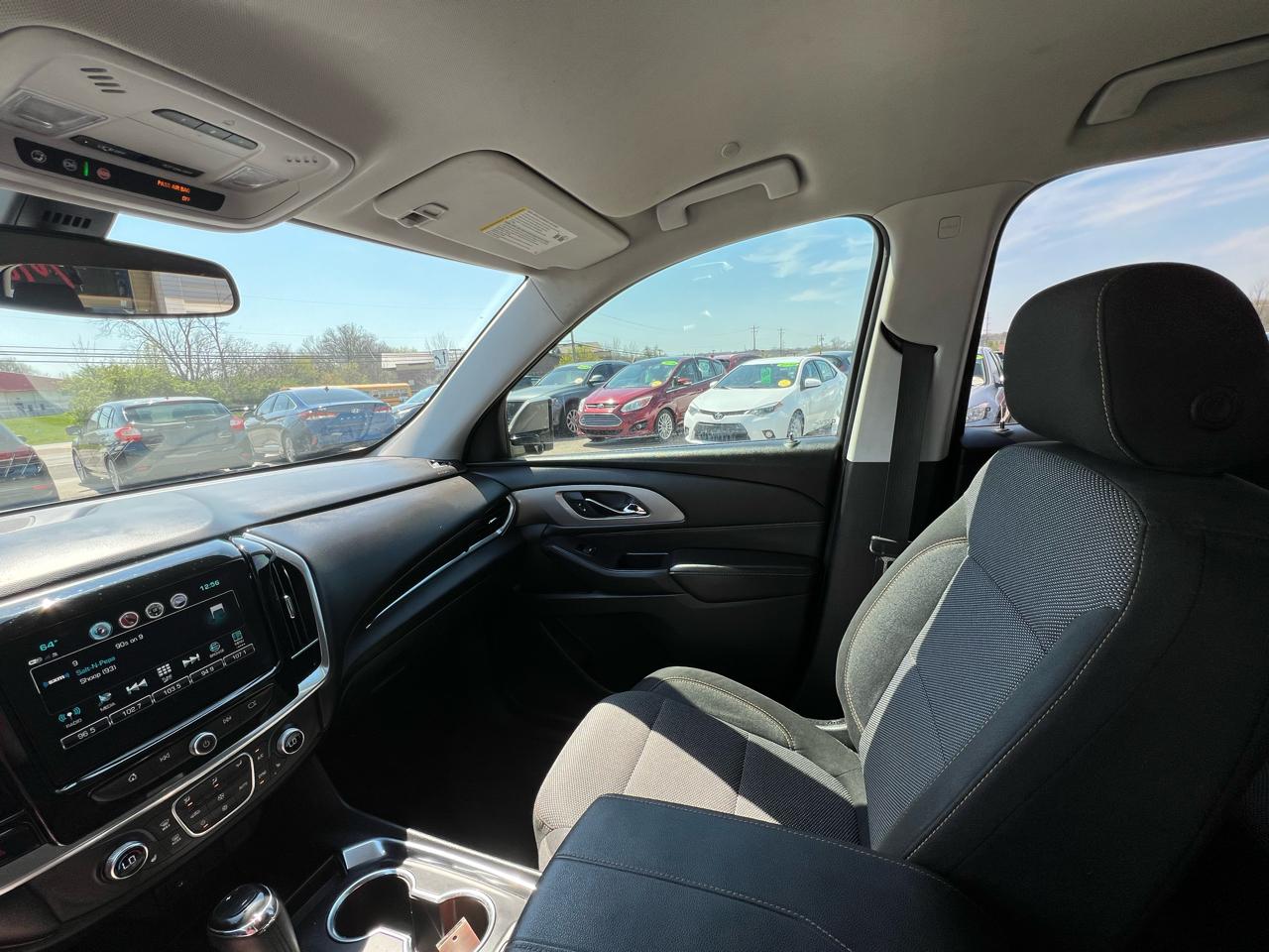 Chevrolet Traverse LT Cloth FWD 2018