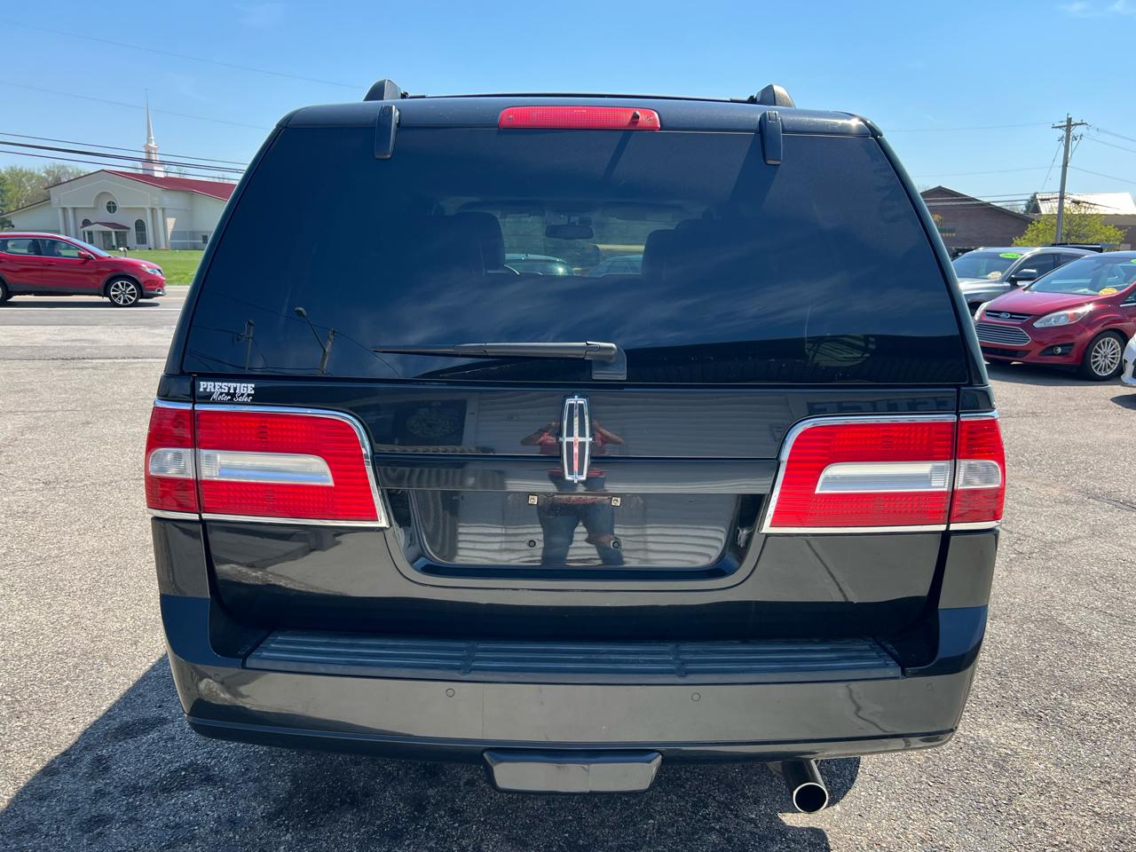 Lincoln Navigator 4WD 2012