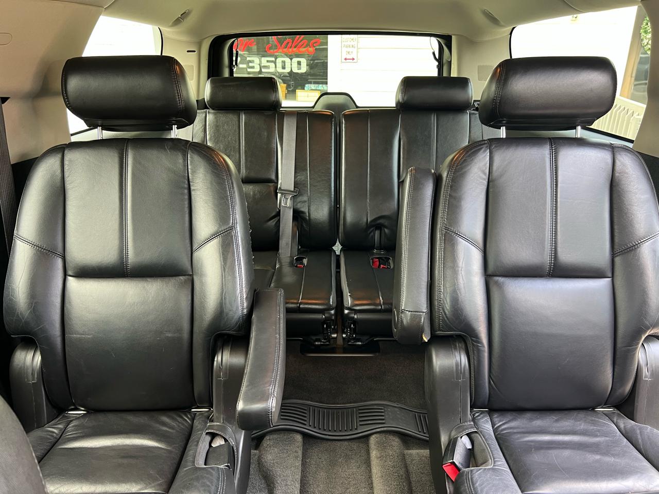 GMC Yukon Denali XL AWD 2008