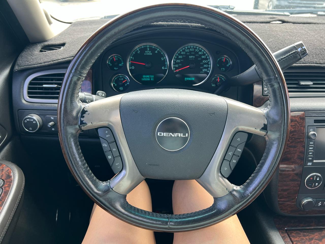 GMC Yukon Denali XL AWD 2008