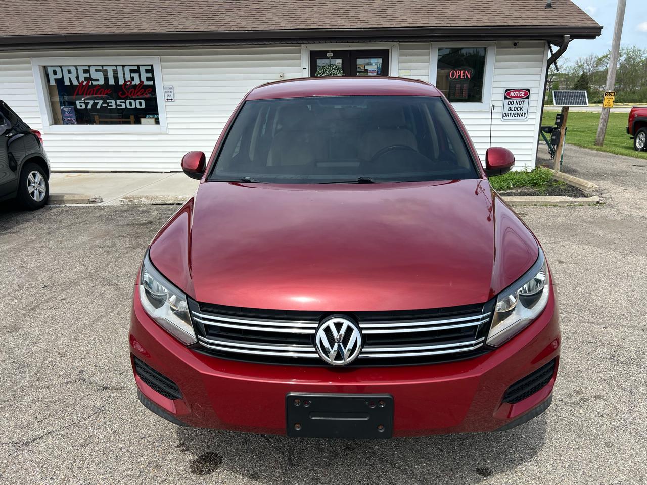 Volkswagen Tiguan S 2014