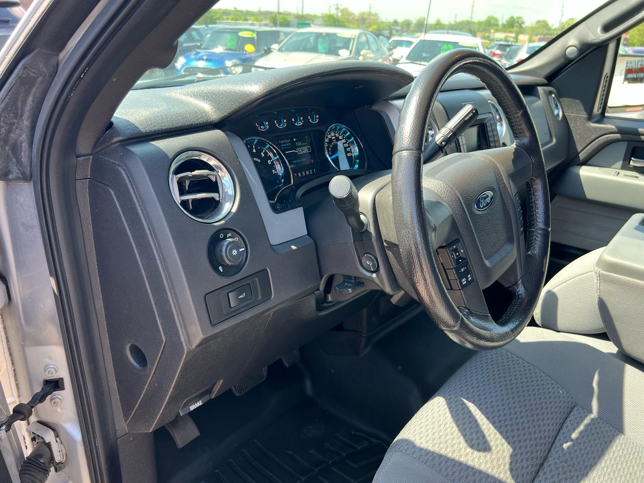 Ford F-150 XLT 2WD Reg Cab 6.5' Box 2014