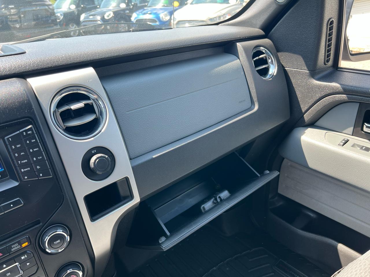 Ford F-150 XLT 2WD Reg Cab 6.5' Box 2014