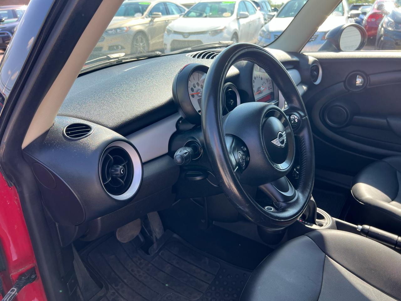 MINI Cooper Base 2013