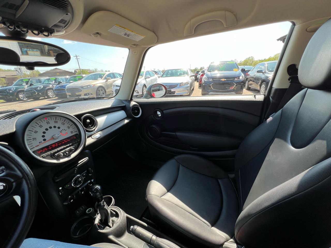 MINI Cooper Base 2013