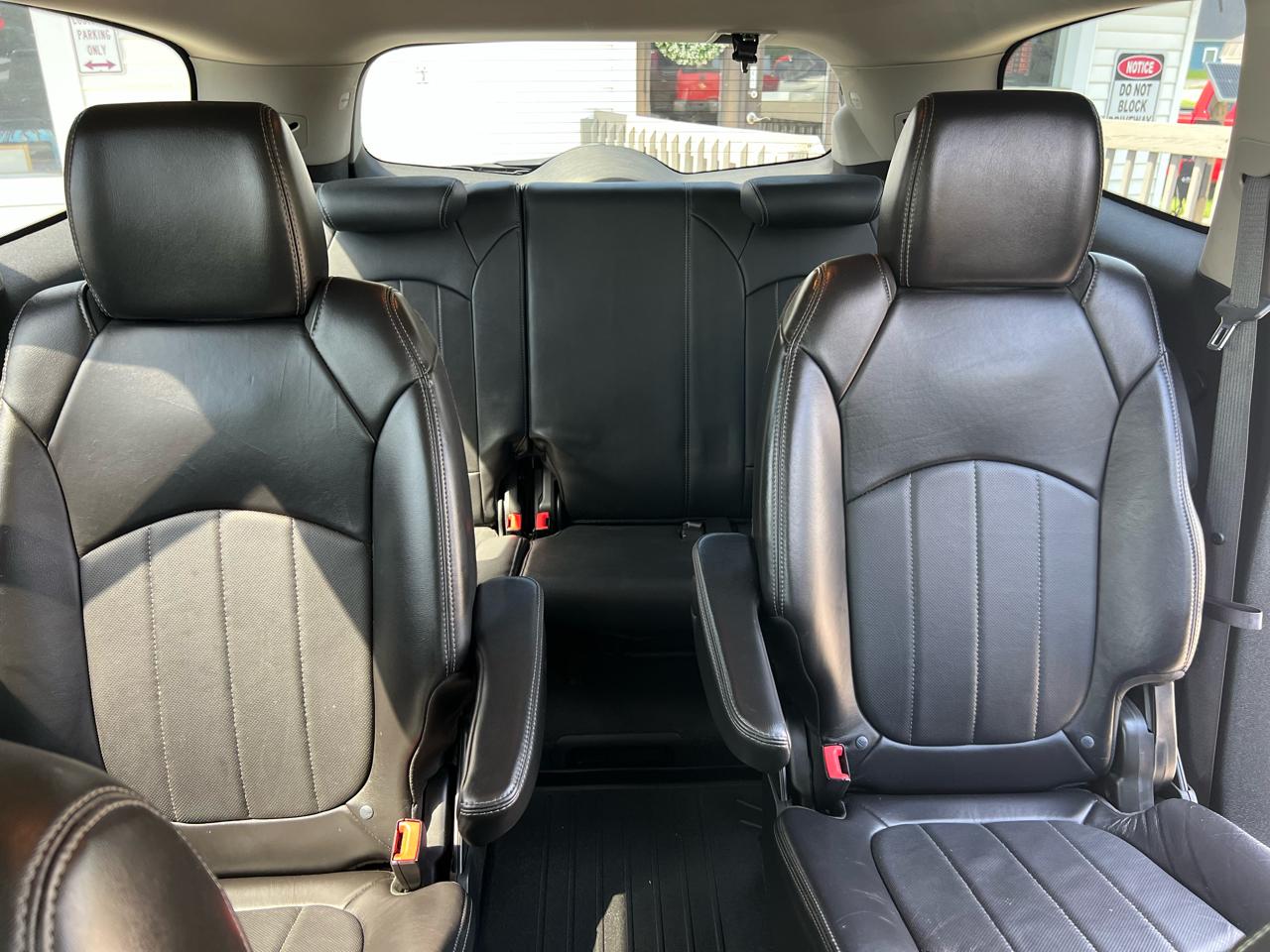 Buick Enclave Leather AWD 2013