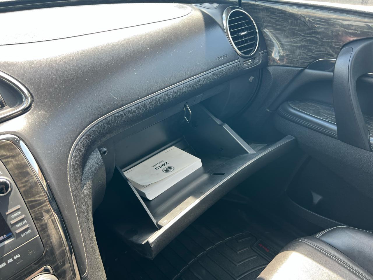 Buick Enclave Leather AWD 2013