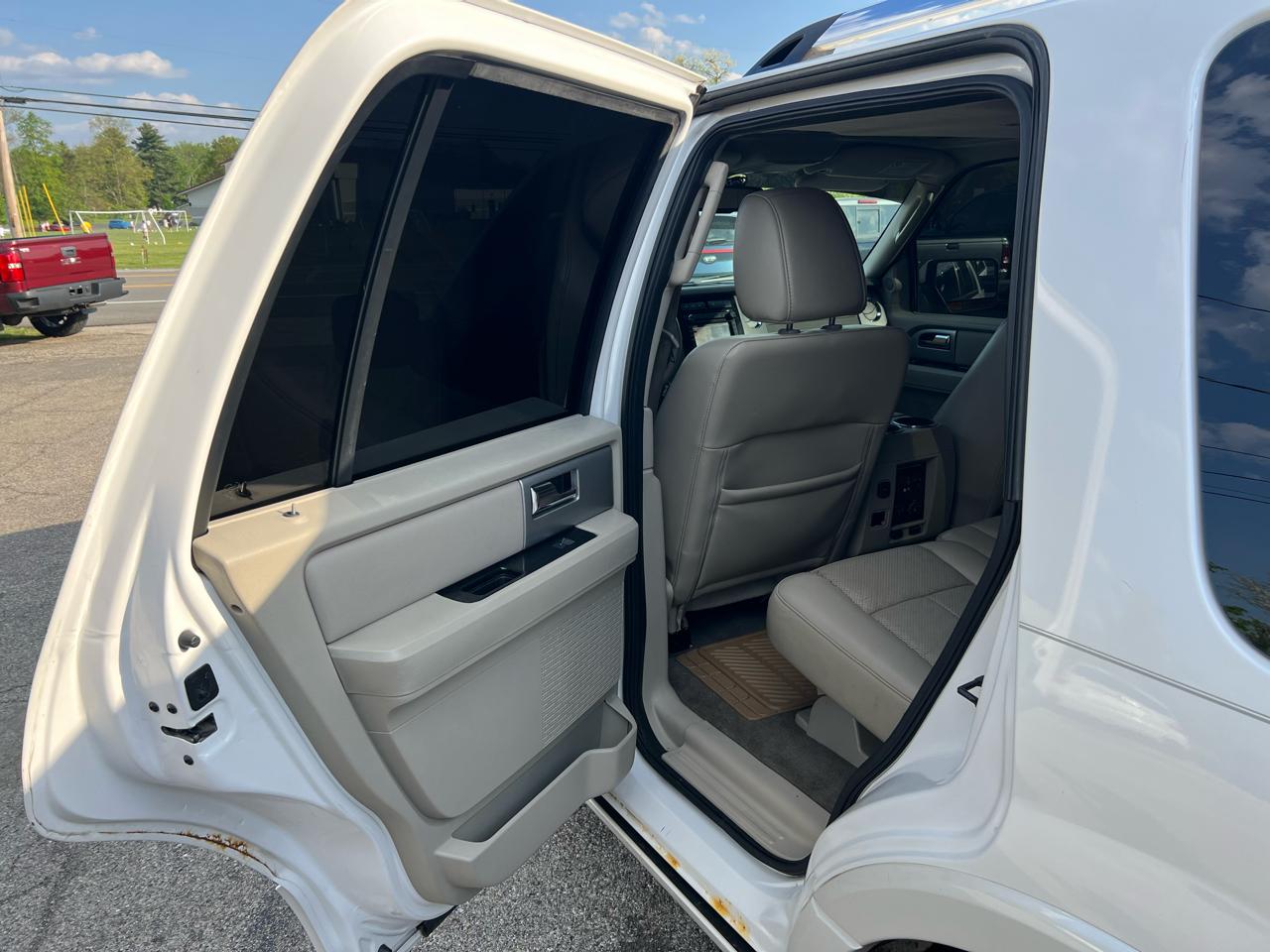 Ford Expedition Limited 4WD 2012