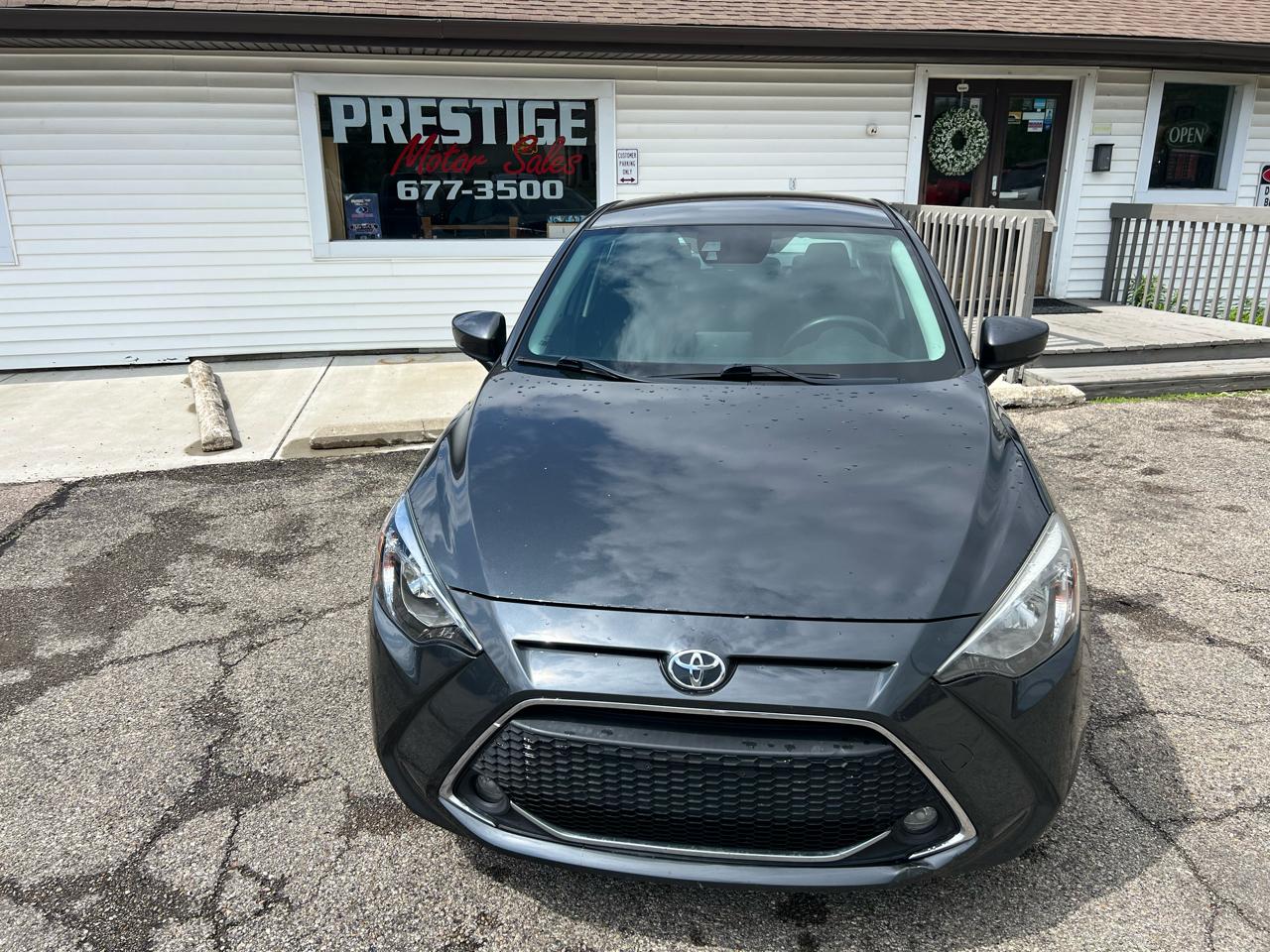 Toyota Yaris iA 6A 2019