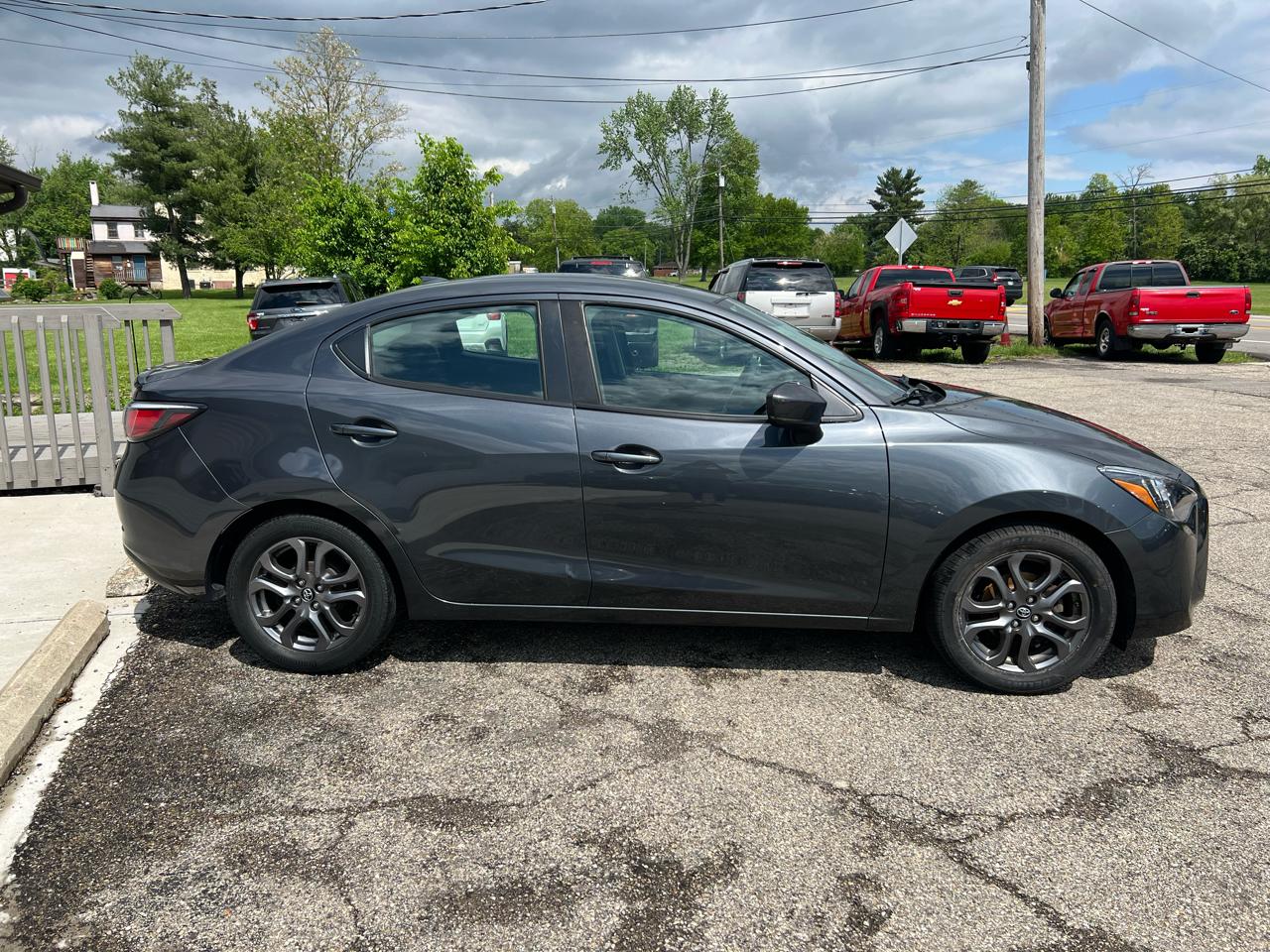 Toyota Yaris iA 6A 2019