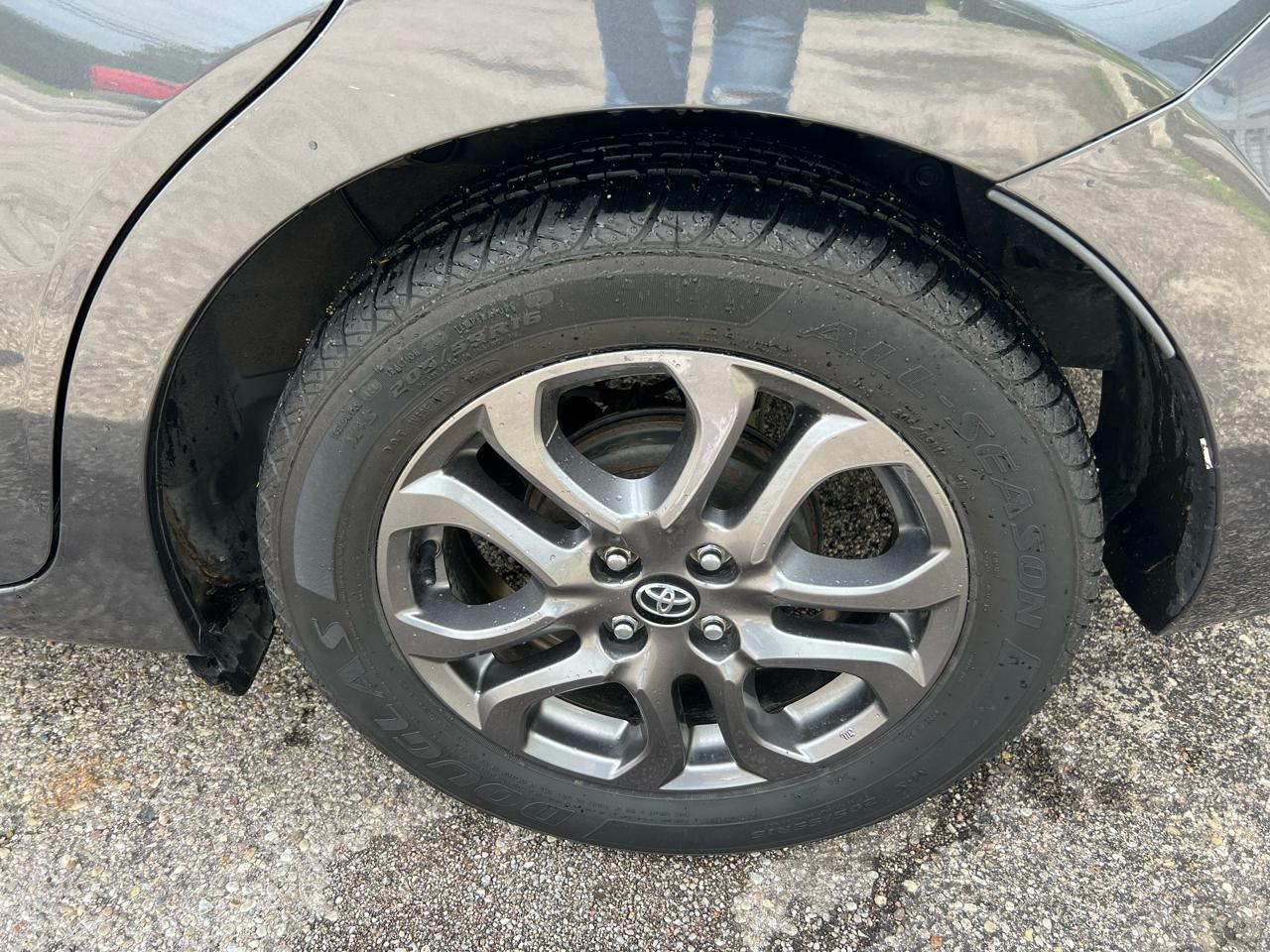 Toyota Yaris iA 6A 2019