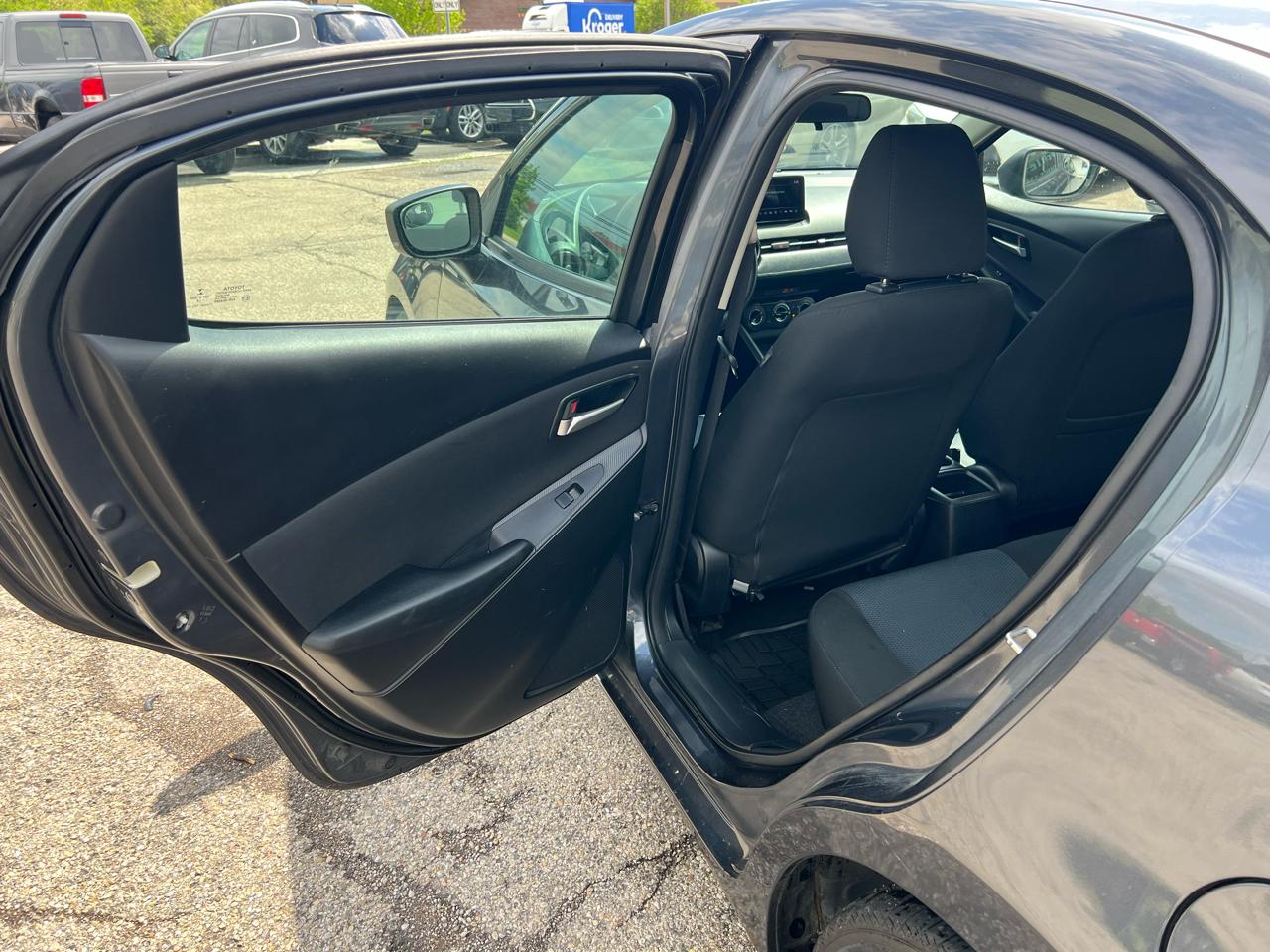 Toyota Yaris iA 6A 2019