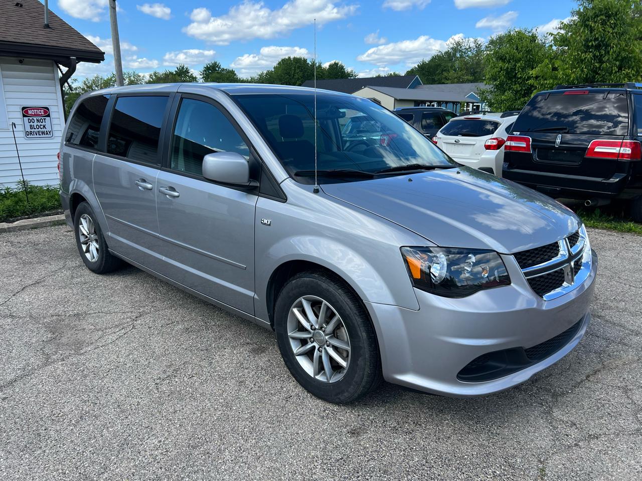 Dodge Grand Caravan SE 2014