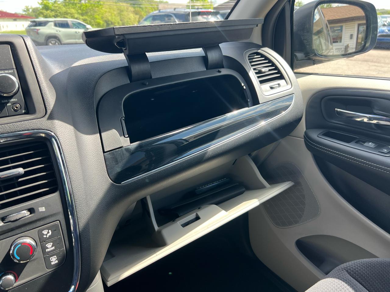 Dodge Grand Caravan SE 2014