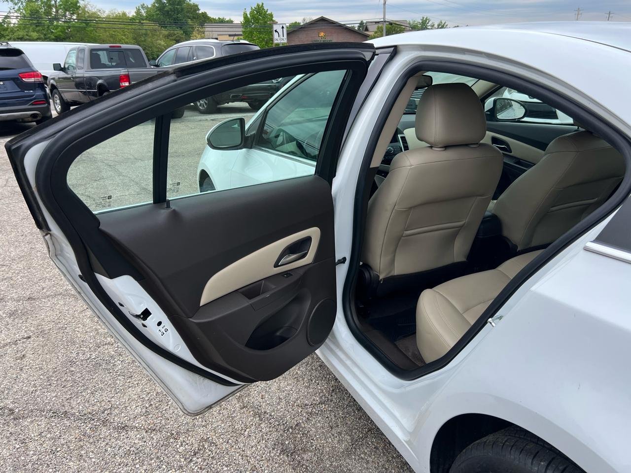 Chevrolet Cruze 2LT Auto 2015