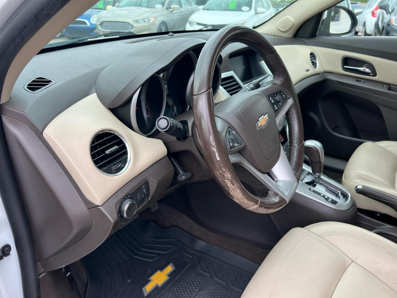 Chevrolet Cruze 2LT Auto 2015