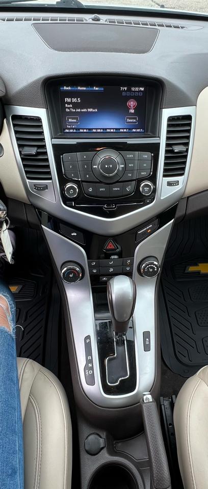 Chevrolet Cruze 2LT Auto 2015