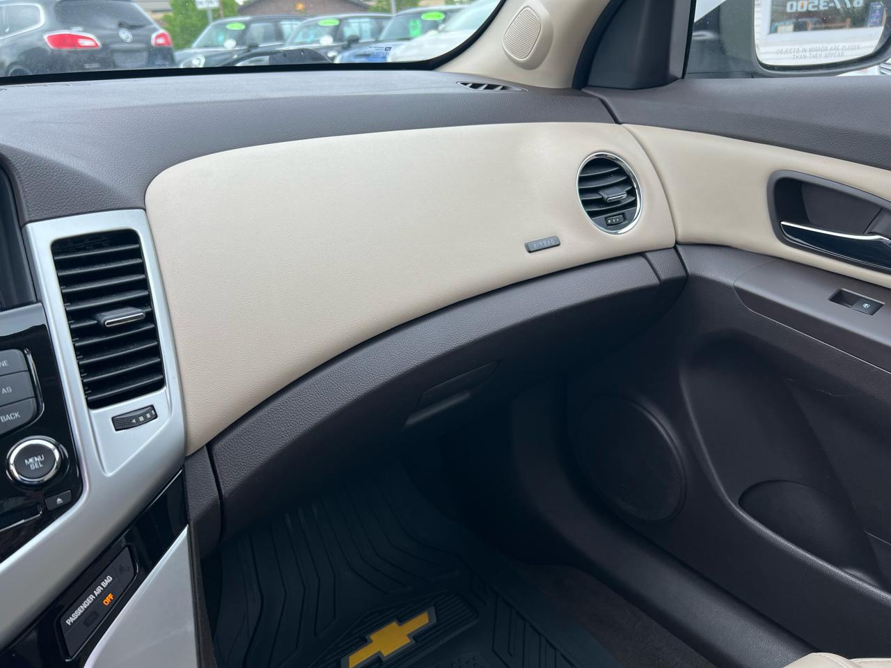 Chevrolet Cruze 2LT Auto 2015