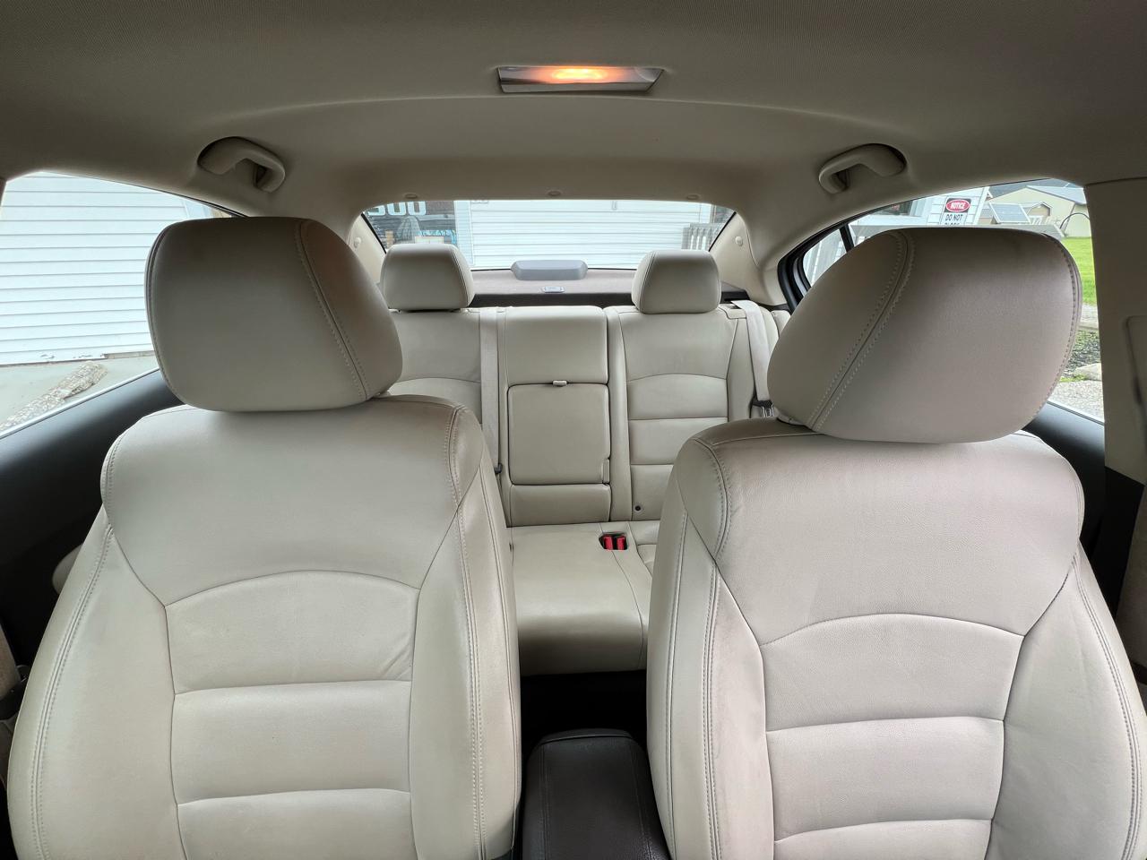 Chevrolet Cruze 2LT Auto 2015