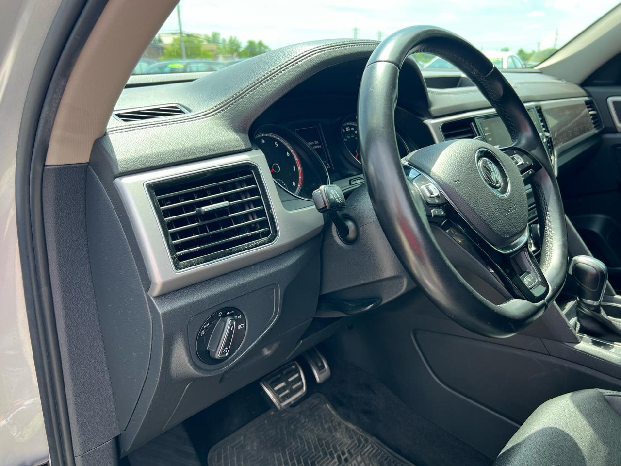 Volkswagen Atlas V6 SEL AWD 2018