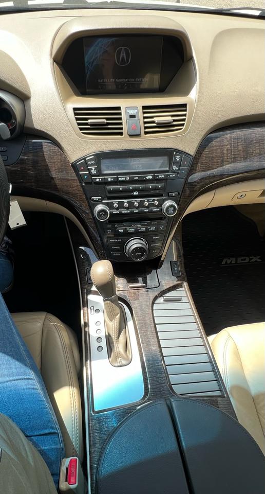 Acura MDX 6-Spd AT w/Tech and Entertainment Package 2012