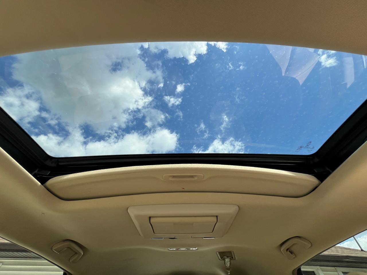 Acura MDX 6-Spd AT w/Tech and Entertainment Package 2012