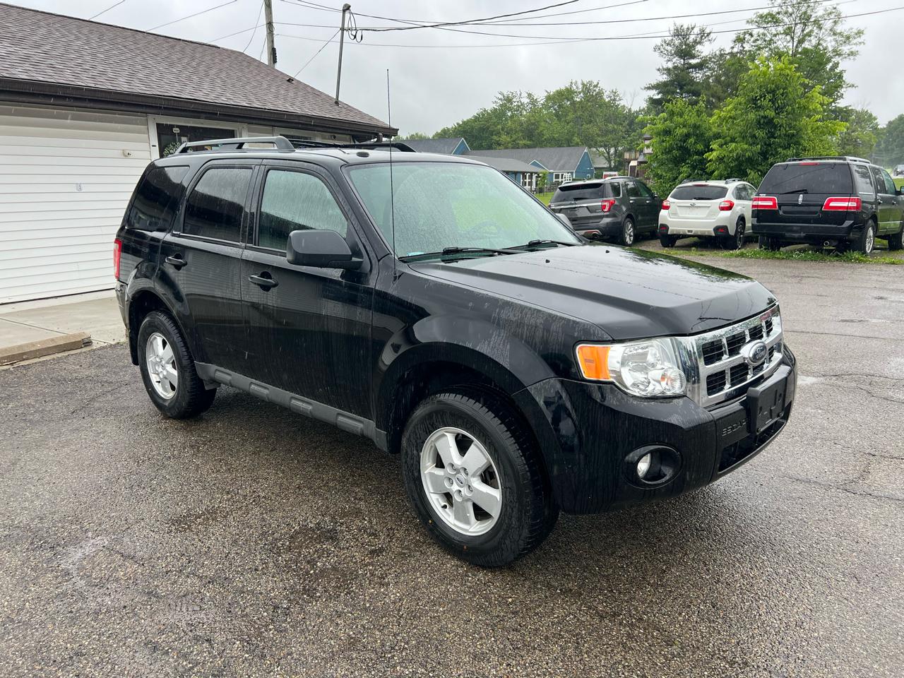 Ford Escape XLT FWD 2010