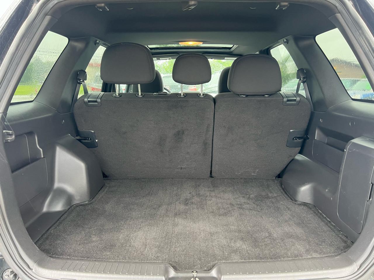 Ford Escape XLT FWD 2010